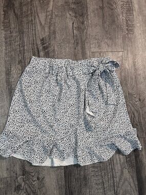 Polka Dot Ruffle Tie-Waist Mini Skirt - White/Black